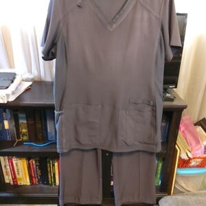 Charcoal Scrub Set with Pockets